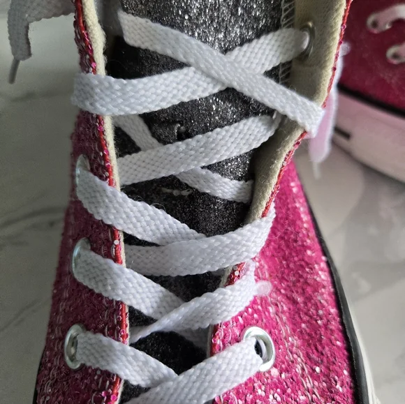 Converse High Top Sneakers - Pink Glitter with Silver Glitter Tongue. Womens 8 - Picture 3 of 4